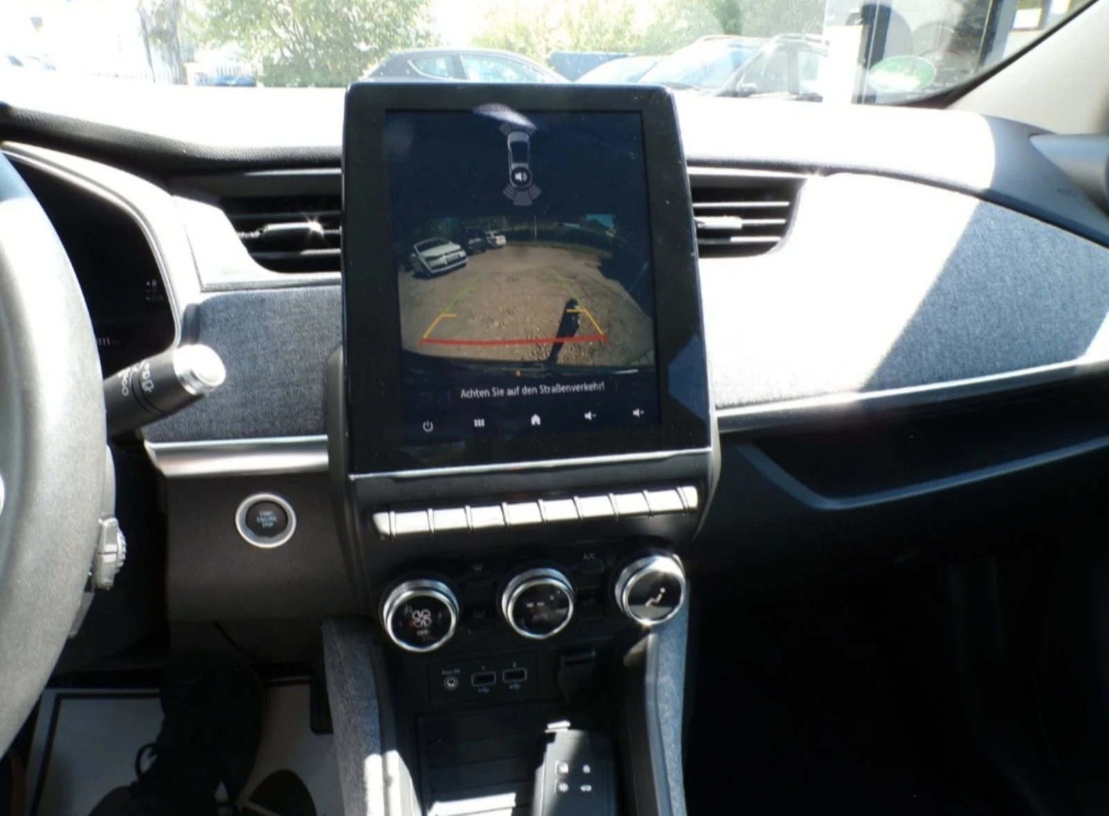 Renault Zoe R135 52 KW CCS, снимка 5 - Автомобили и джипове - 54529967