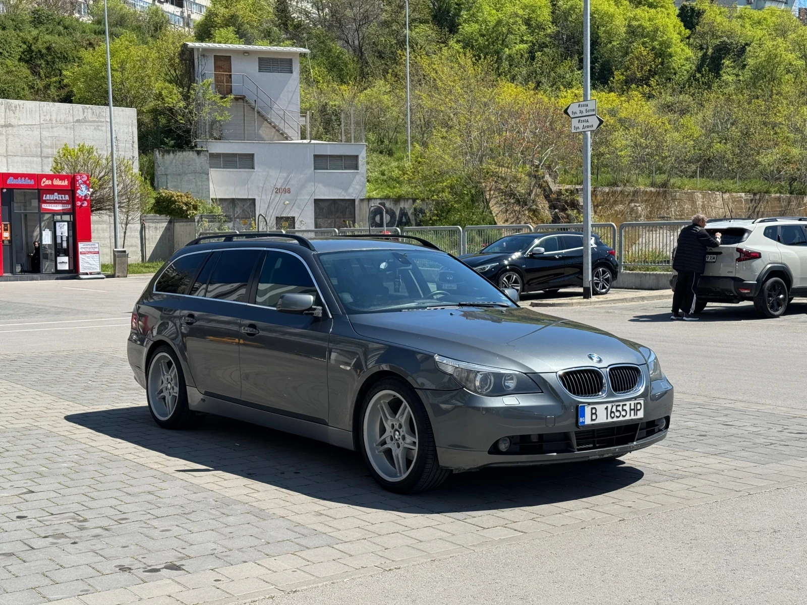 BMW 525, снимка 4 - Автомобили и джипове - 54643984