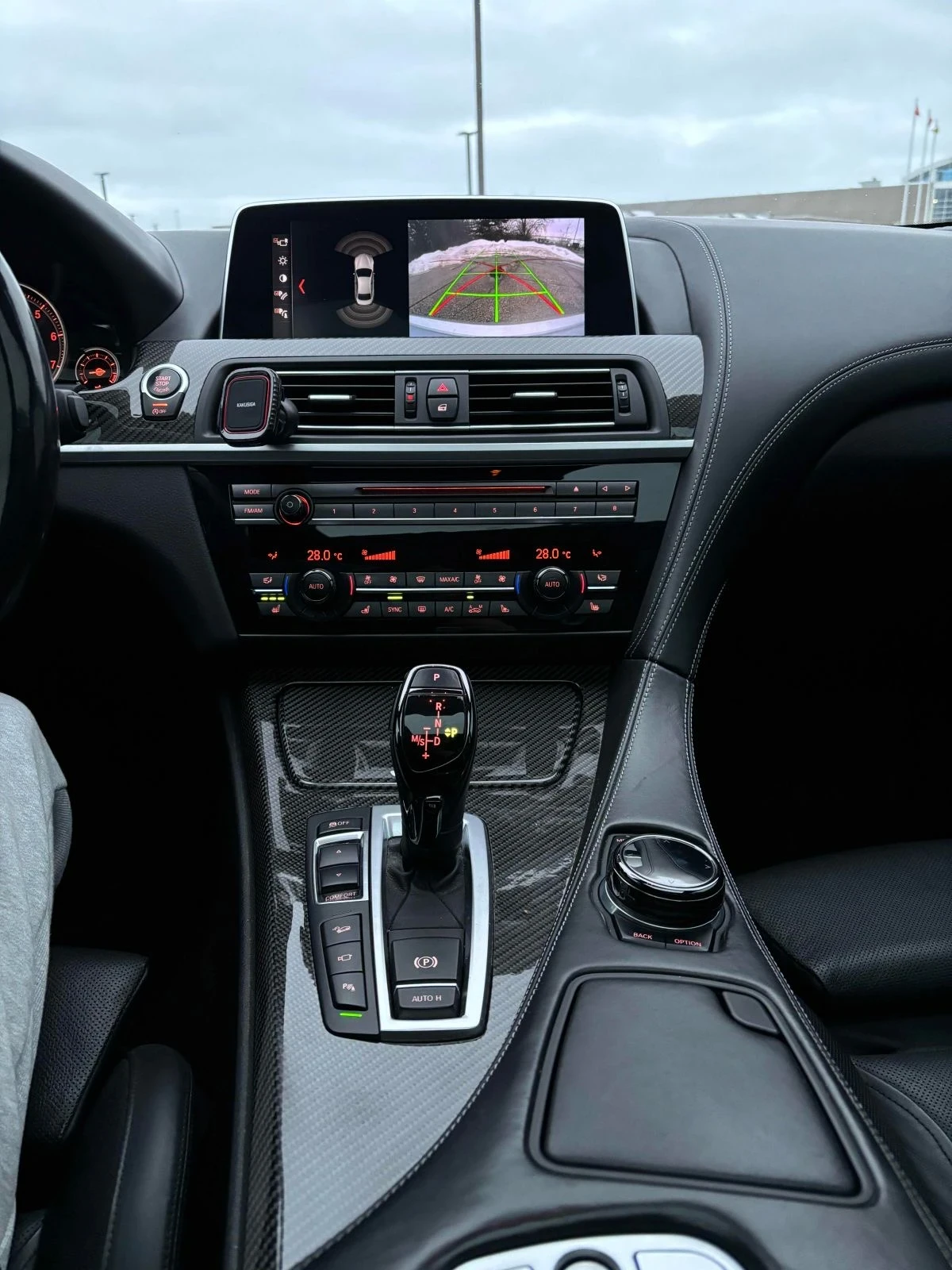 BMW 640 M-pkg| HUD| 360| Harman/Kardon| Soft-Close| Обдух, снимка 8 - Автомобили и джипове - 54700580