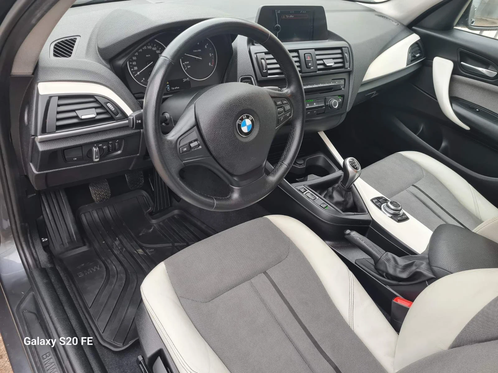 BMW 118 Xd! Ръчни скорости! Сменени вериги!, снимка 7 - Автомобили и джипове - 54952424