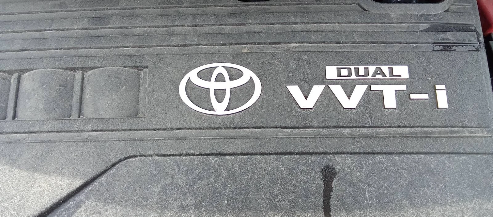 Toyota Yaris Лек автомобил, снимка 14 - Автомобили и джипове - 54988283