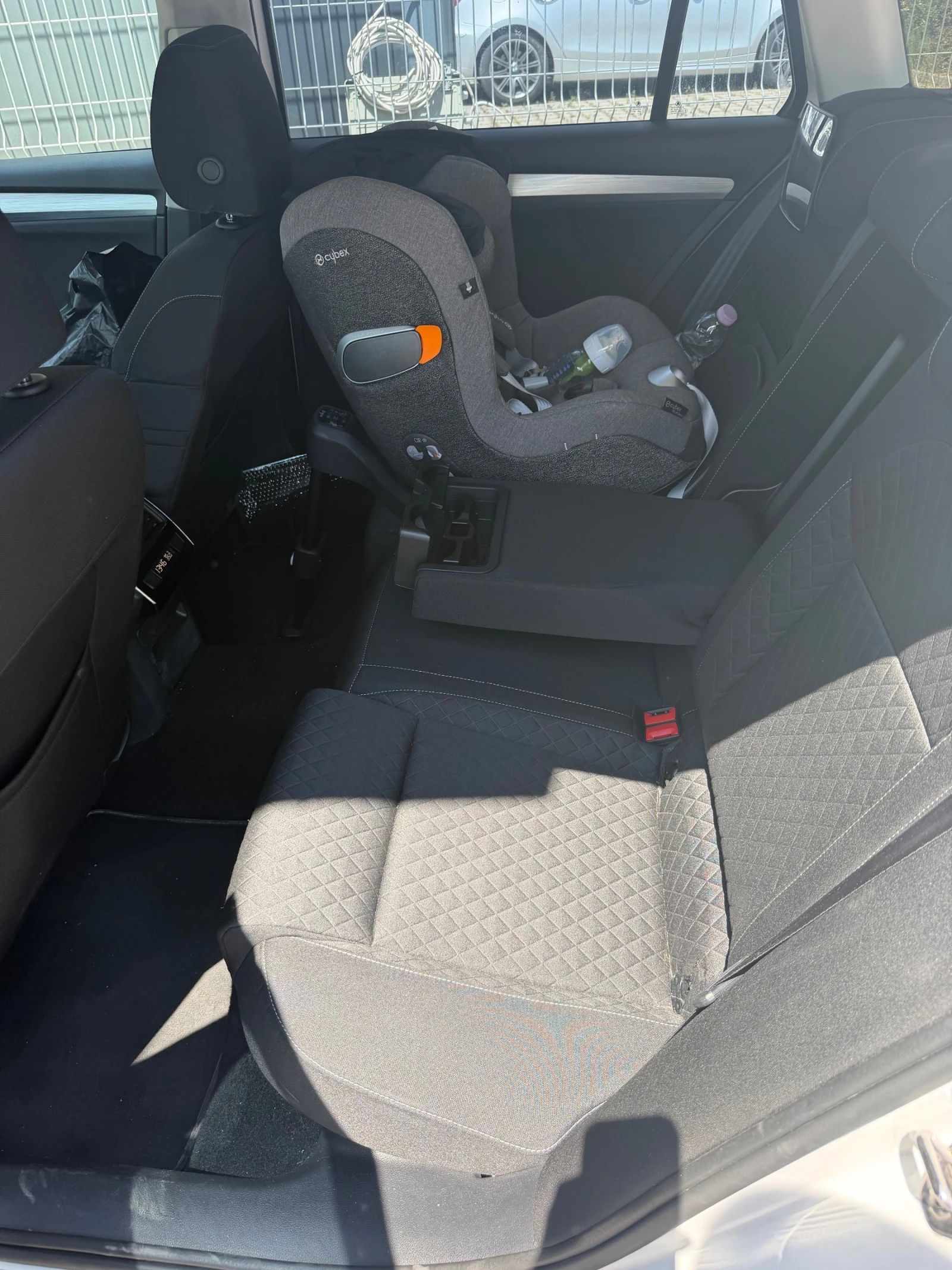 Skoda Superb 2.0TDI 190к.с. 4Х4 DSG7, снимка 14 - Автомобили и джипове - 55444279