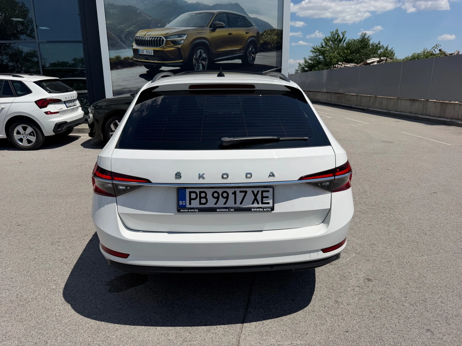 Skoda Superb 2.0TDI 190к.с. 4Х4 DSG7, снимка 6 - Автомобили и джипове - 55444279