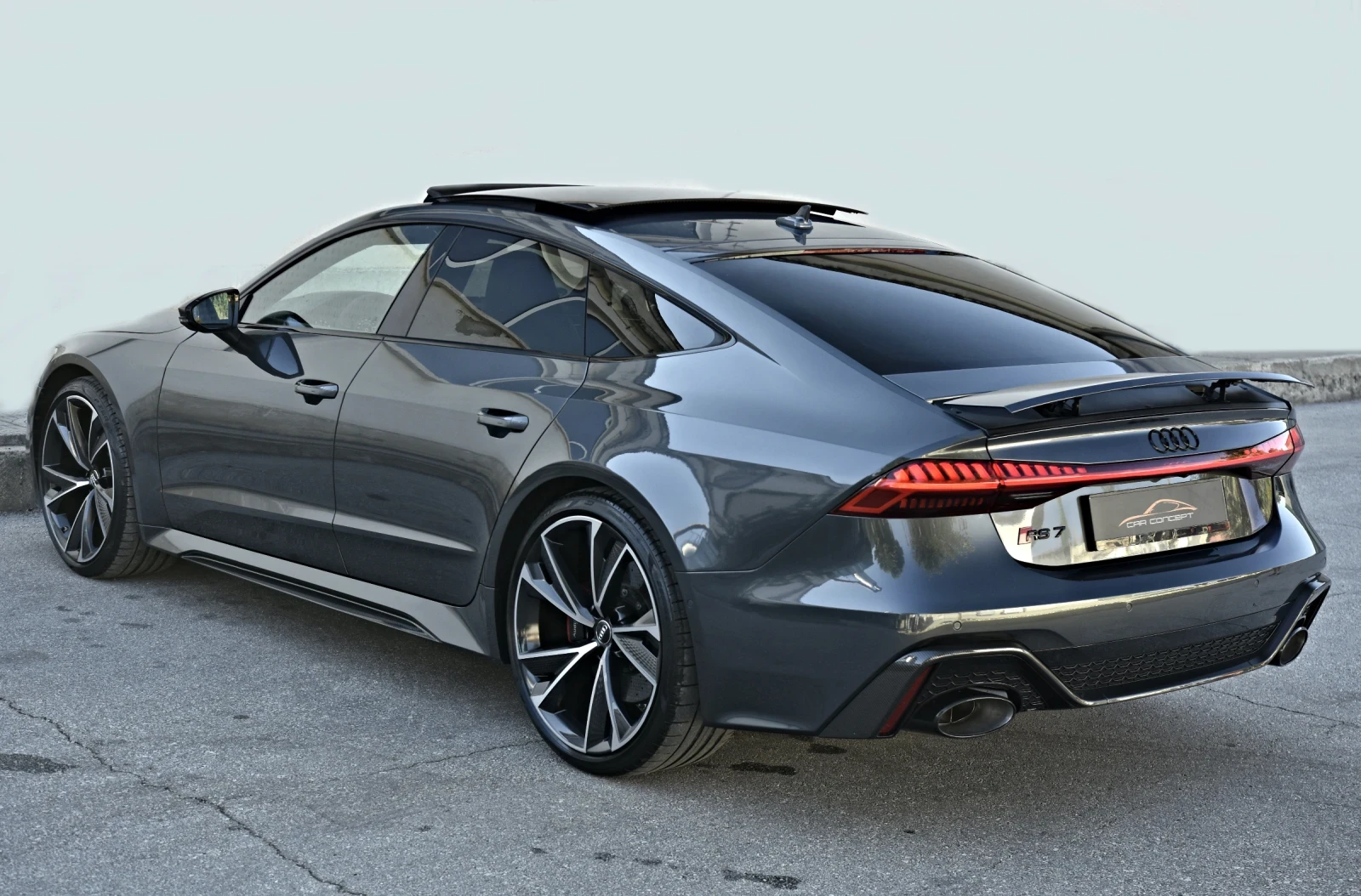 Audi Rs7 4.0TFSI 2xCARBON B&O EXCLUSIVE CERAMIC PANO305KM/H, снимка 6 - Автомобили и джипове - 55496783