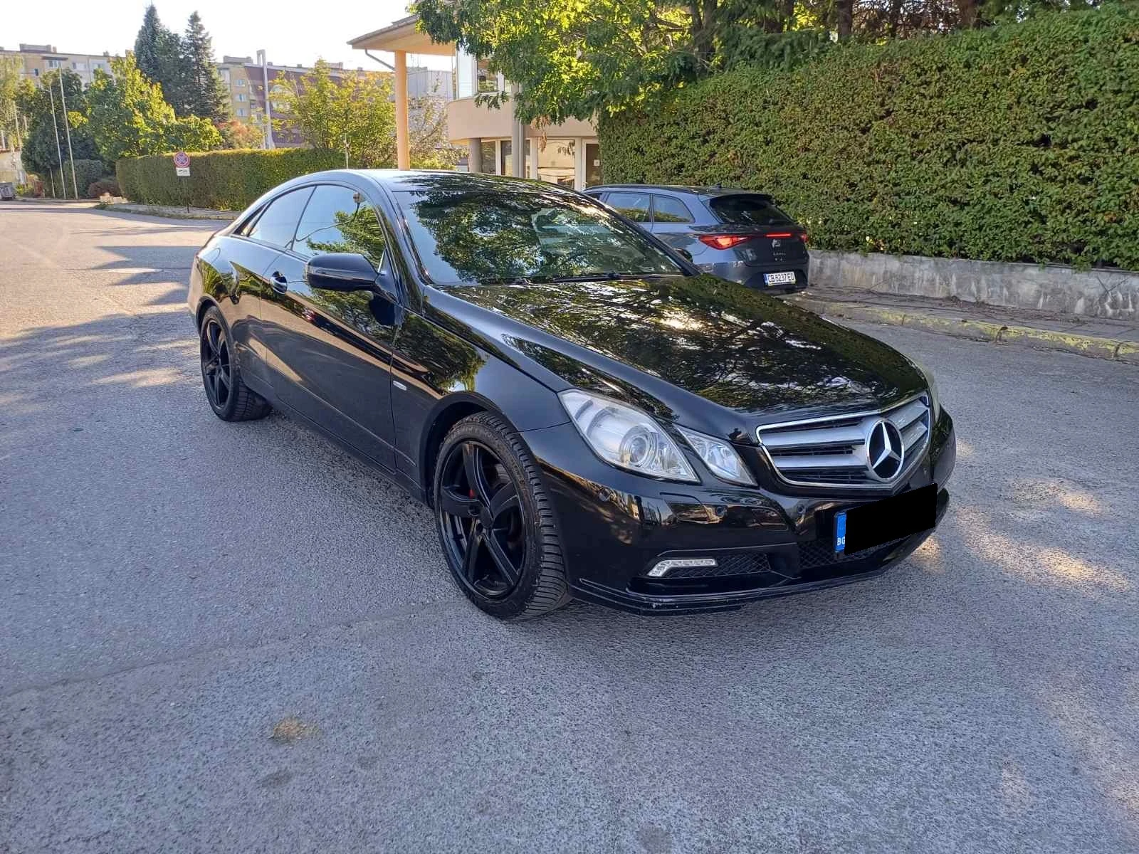 Mercedes-Benz E 250 CDI Coupe Avantgarde, снимка 7 - Автомобили и джипове - 56161435