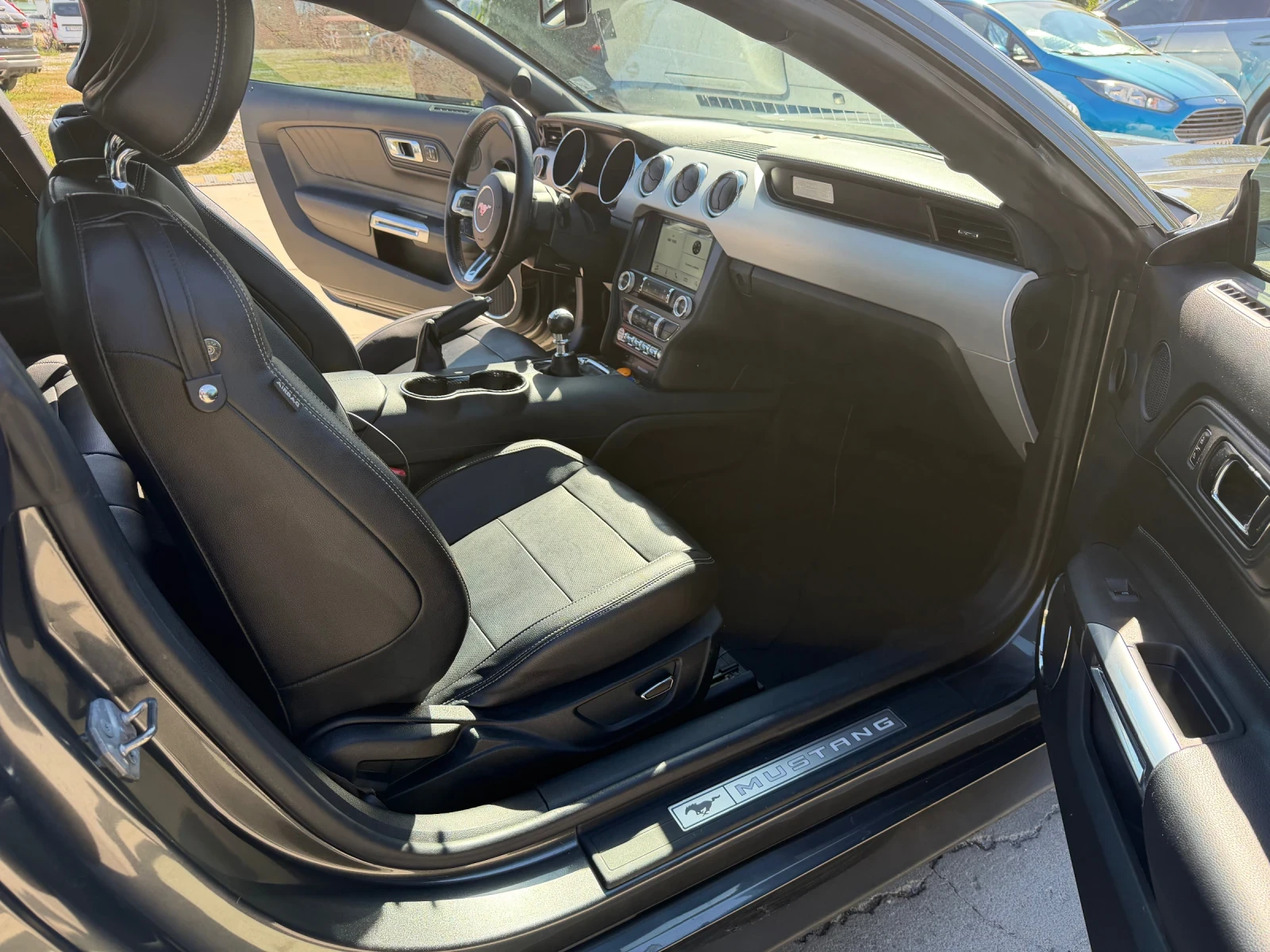 Ford Mustang EcoBoost , снимка 9 - Автомобили и джипове - 56363353