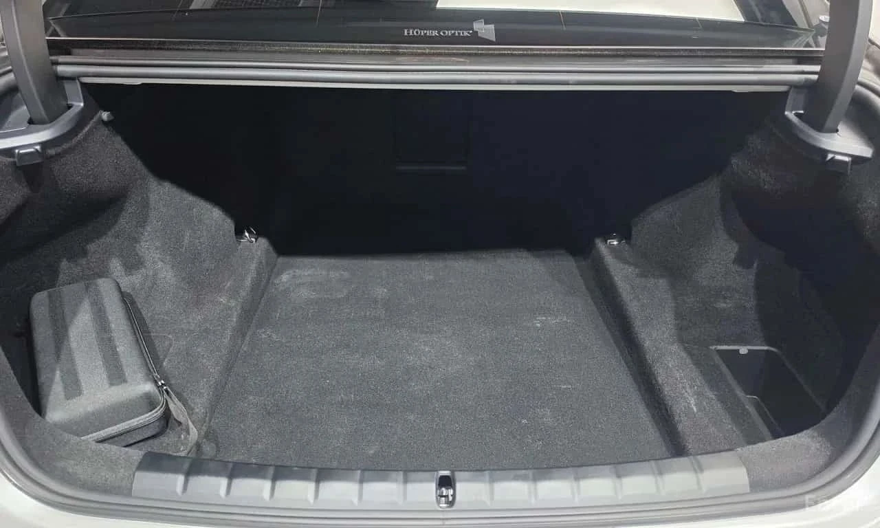 BMW 740, снимка 17 - Автомобили и джипове - 56689966