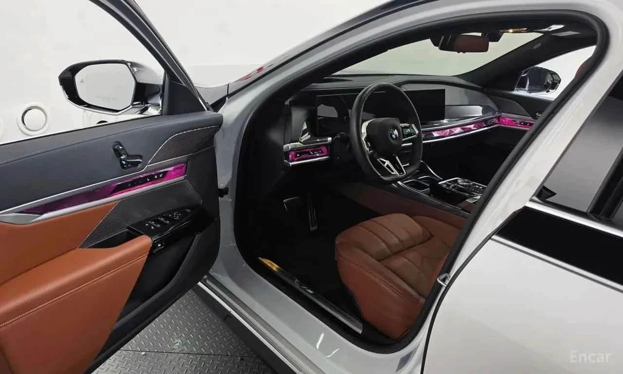 BMW 740, снимка 10 - Автомобили и джипове - 56689966