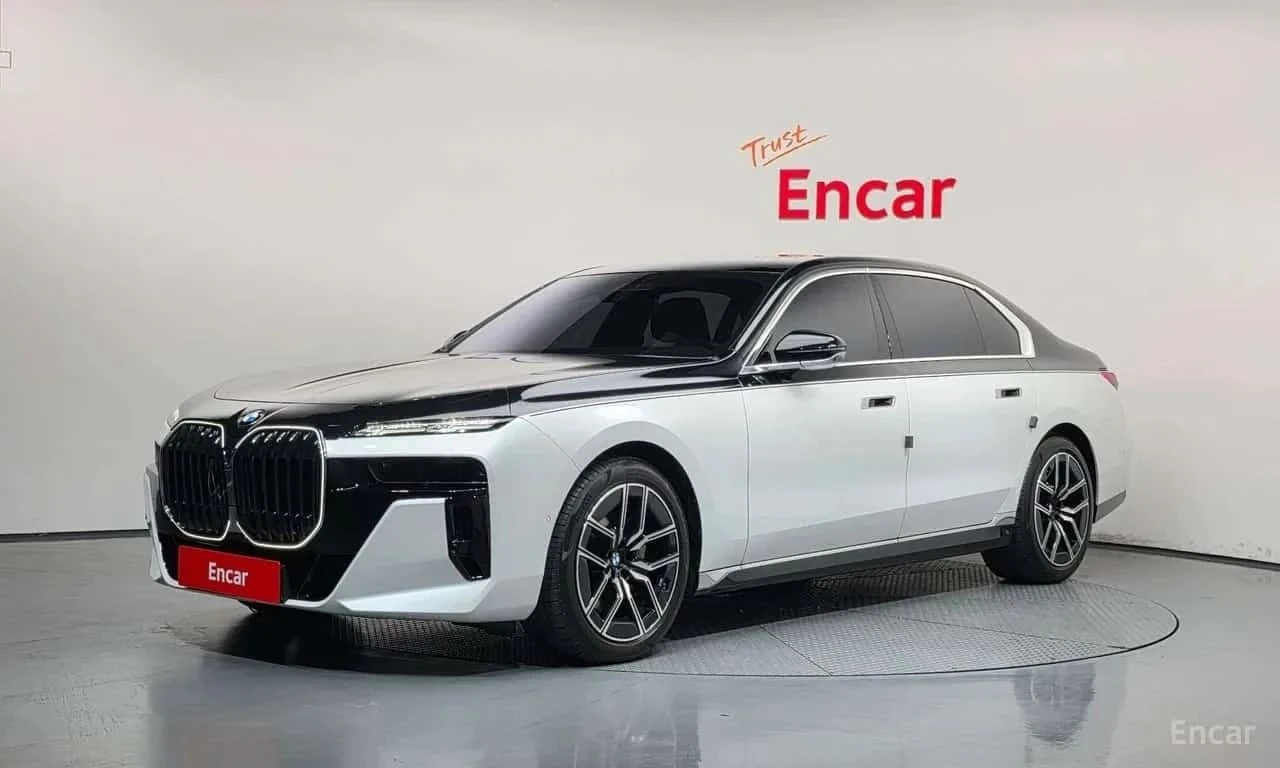 BMW 740