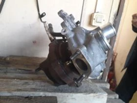 Hyundai IX35 2.0CRDI 4WD, снимка 9