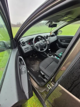 Dacia Duster 1, 6I - 14500 € / 28359.53 лв. - 31178796 10