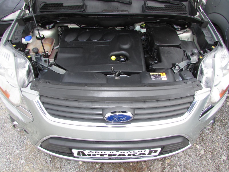 Ford Kuga 2.0TDCI 4X4 EU4, снимка 16 - Автомобили и джипове - 43526446