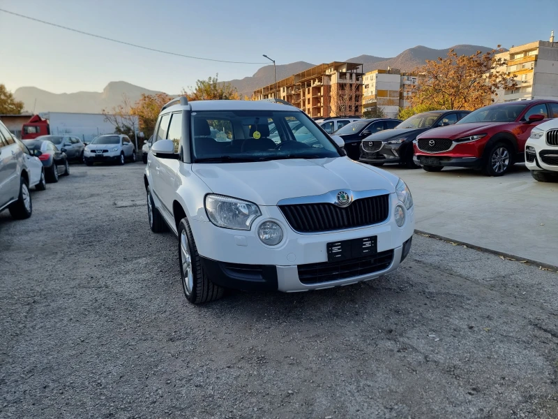 Skoda Yeti 2.0TDI , снимка 9 - Автомобили и джипове - 47846605