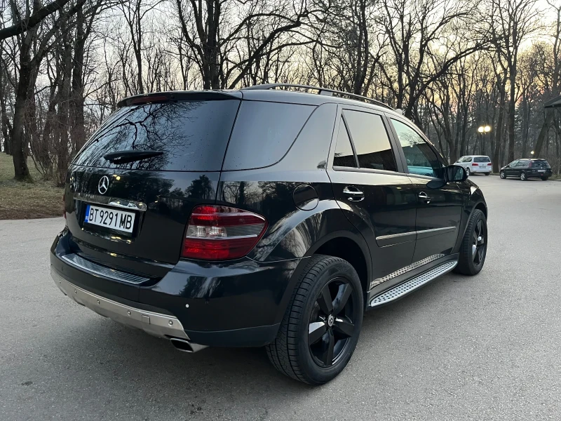 Mercedes-Benz ML 320, снимка 4 - Автомобили и джипове - 48921162