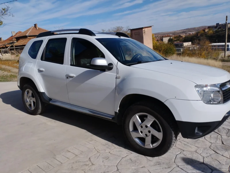 Dacia Duster DCI, снимка 5 - Автомобили и джипове - 48976091