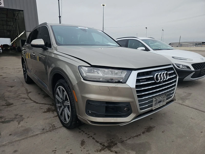 Audi Q7, снимка 3 - Автомобили и джипове - 49225865