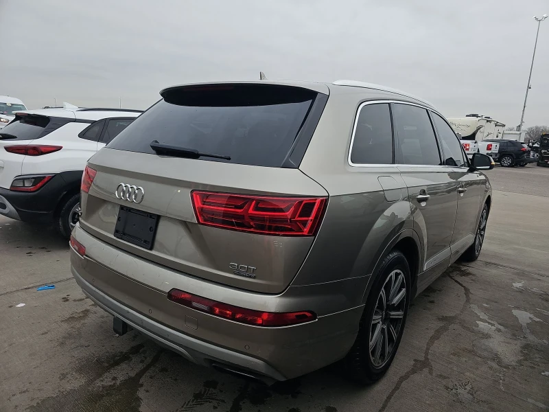 Audi Q7, снимка 4 - Автомобили и джипове - 49225865