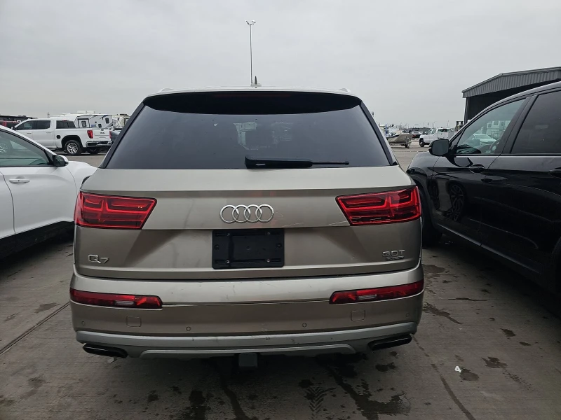 Audi Q7, снимка 6 - Автомобили и джипове - 49225865