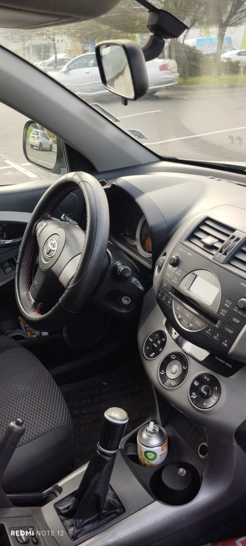 Toyota Rav4, снимка 9 - Автомобили и джипове - 52691559