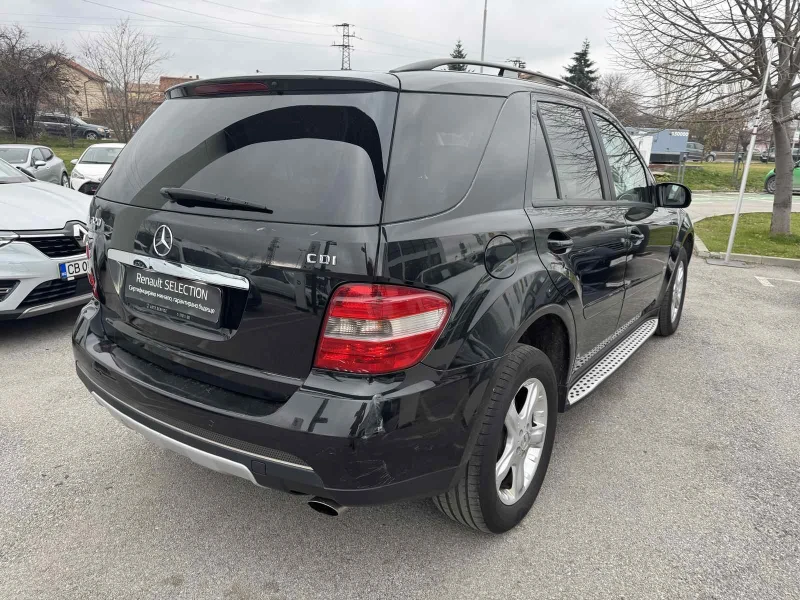 Mercedes-Benz ML 320 CDI, снимка 6 - Автомобили и джипове - 52751650