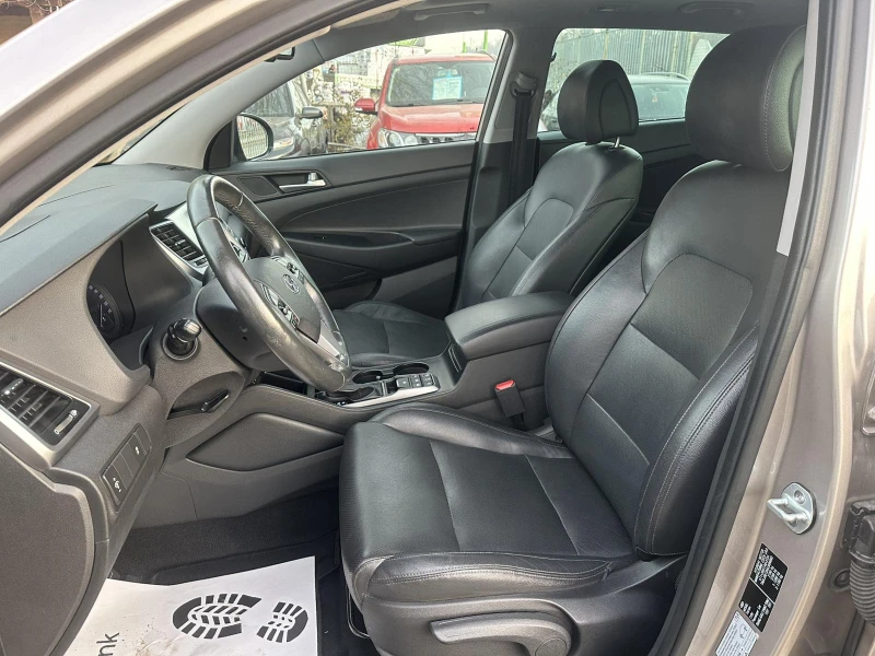 Hyundai Tucson 1.6T-GDI 4X4 Aвтоматик Бартер, снимка 9 - Автомобили и джипове - 52839530