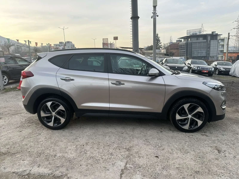 Hyundai Tucson 1.6T-GDI 4X4 Aвтоматик Бартер, снимка 7 - Автомобили и джипове - 52839530
