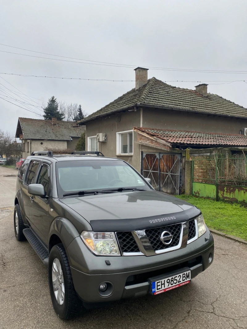 Nissan Pathfinder 2.5 Дизел174 коня 6+ 1!