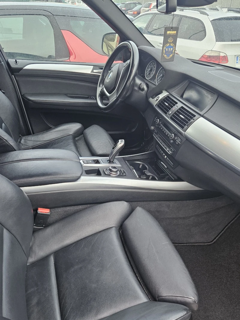 BMW X5 50i, снимка 7 - Автомобили и джипове - 53247744