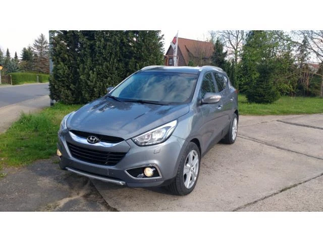 Hyundai IX35 2.0CRDI 4WD, снимка 1 - Автомобили и джипове - 46952404