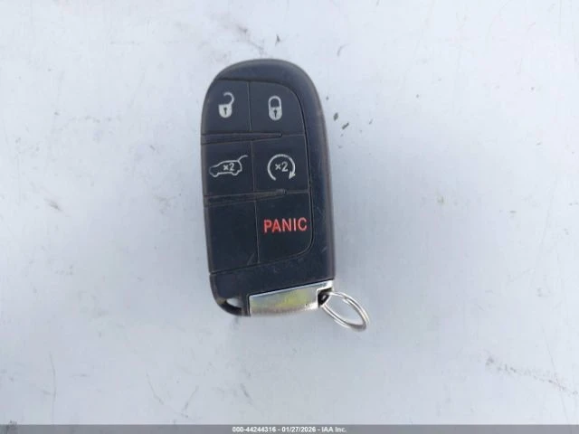 Dodge Durango R/T* 5.7* V8* 8ZF* ПОДГРЕВ* КАМЕРА* КЕЙЛЕС* LANE* , снимка 14 - Автомобили и джипове - 53479417