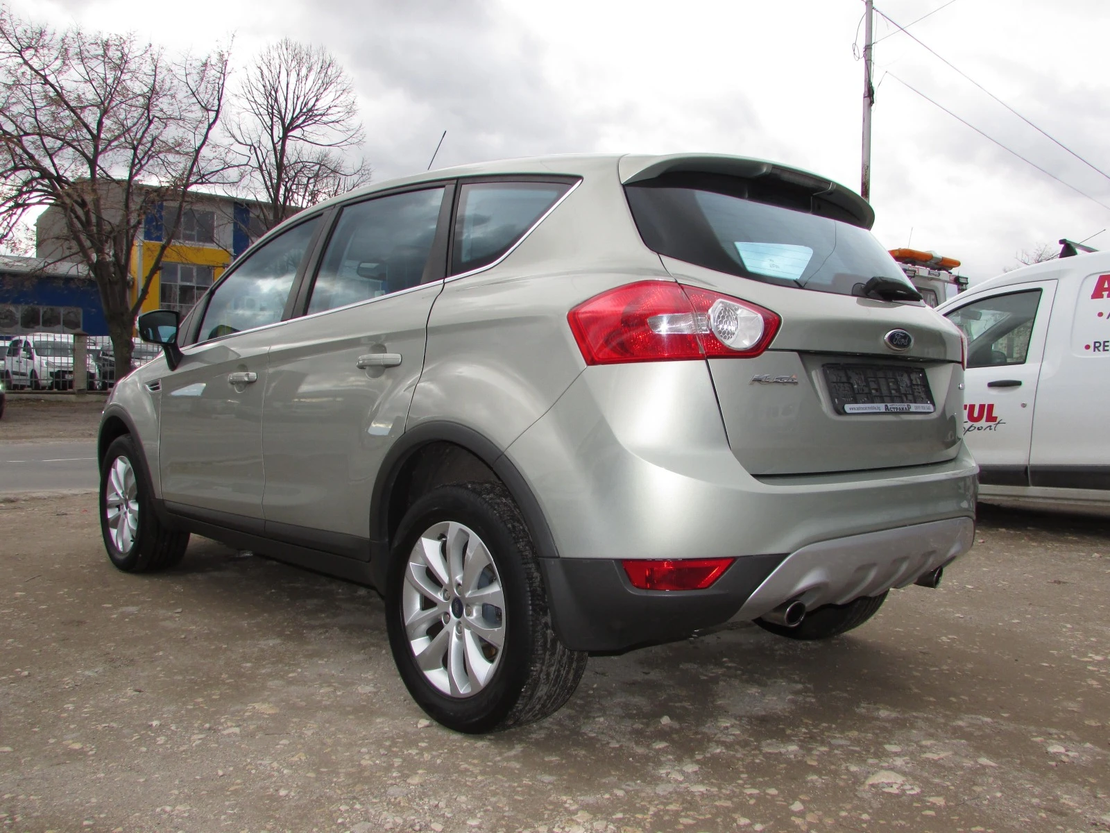 Ford Kuga 2.0TDCI 4X4 EU4 - изображение 6