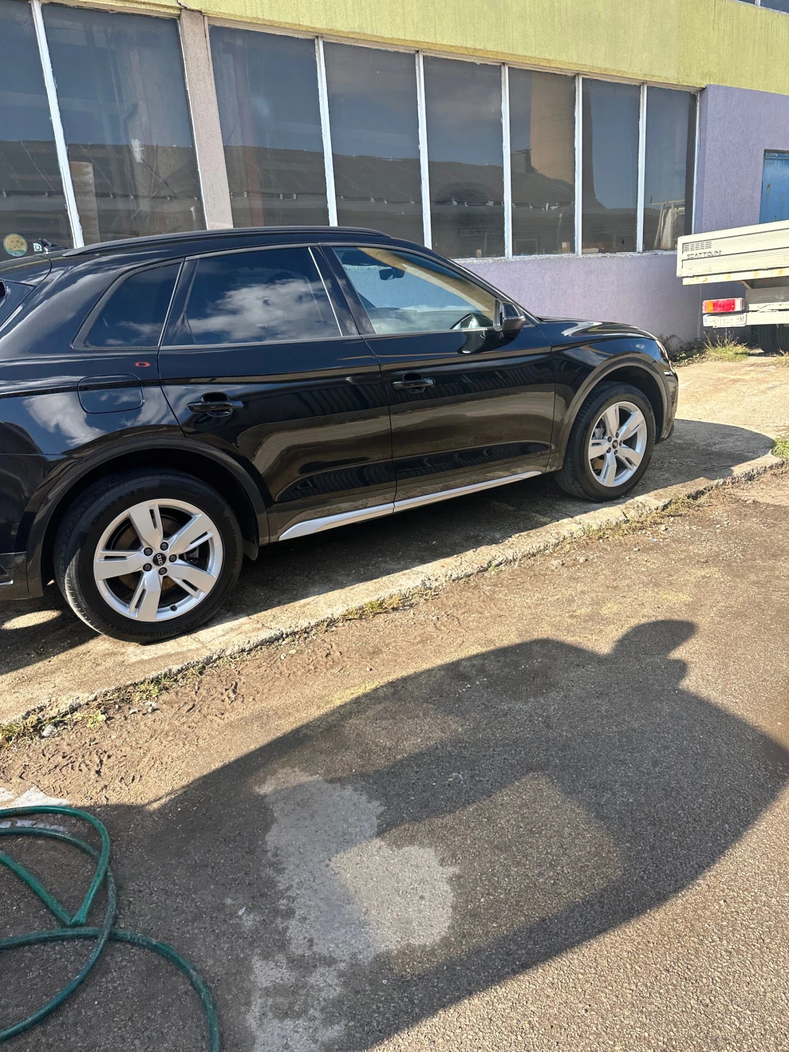 Audi Q5 40 TDI S Line - изображение 6