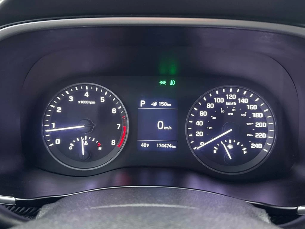 Hyundai Tucson * Urban Edition * CARFAX * БЕЗ ПЪРВОНАЧАЛНА ВНОСКА - изображение 8