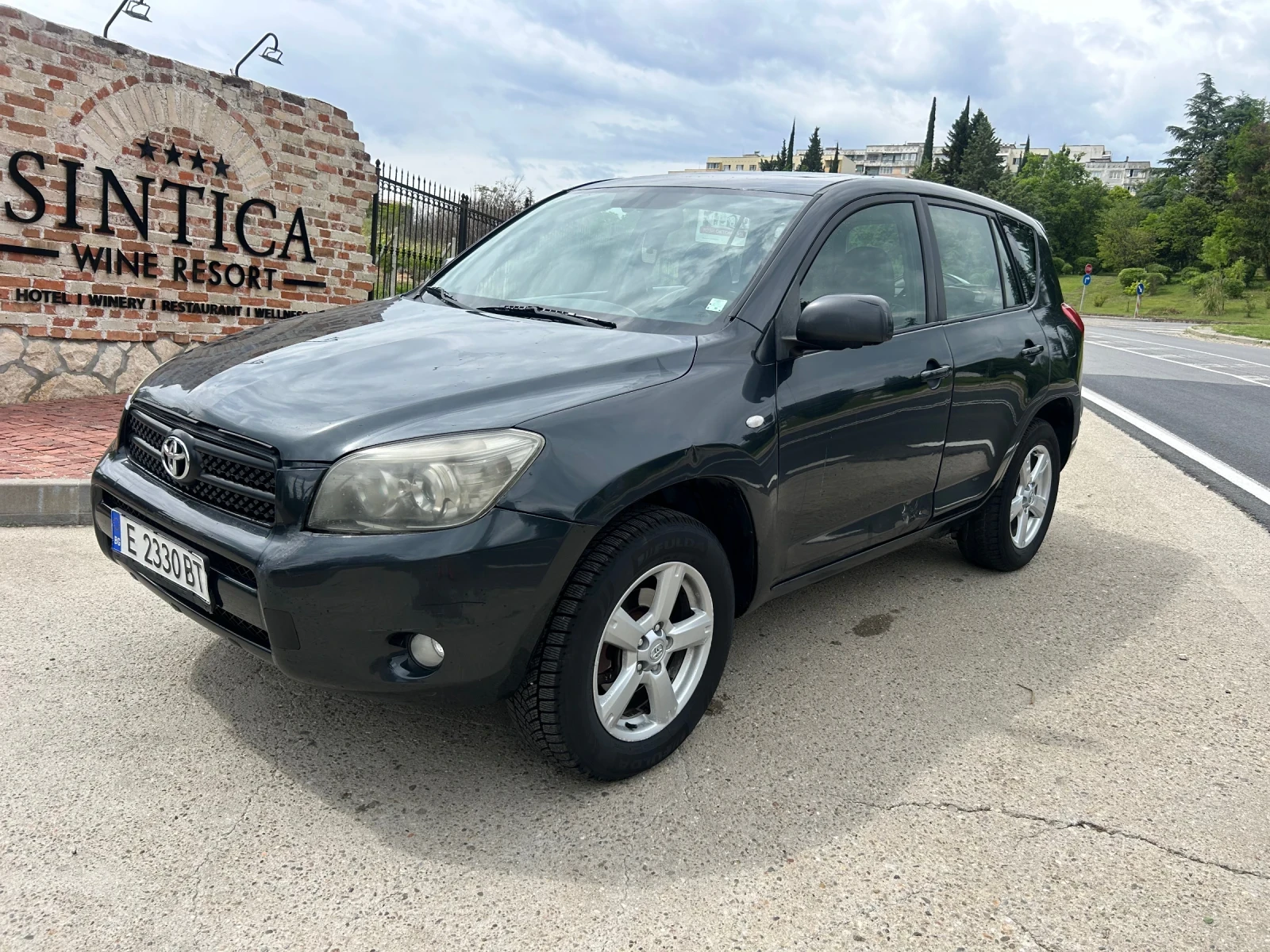 Toyota Rav4 2.0 Автоматик 4х4 , снимка 9 - Автомобили и джипове - 54666381