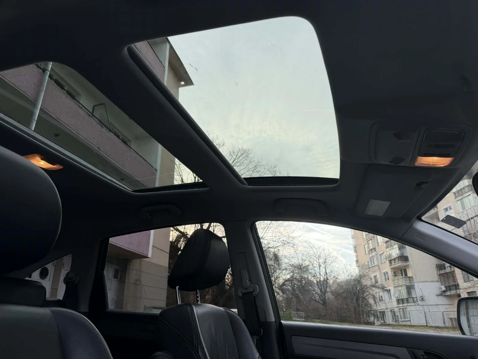 Honda Cr-v, снимка 9 - Автомобили и джипове - 54303180