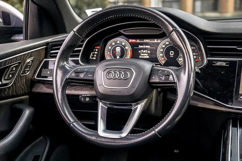 Audi Q8 B&O* BLACK OPTIC* DISTRONIC* ОБДУХ* 360 КАМЕРИ, снимка 8 - Автомобили и джипове - 54343763