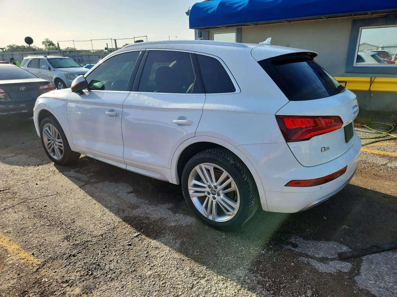 Audi Q5  Prestige * CARFAX * HUD* MEMORY* АВТОКРЕДИТ, снимка 2 - Автомобили и джипове - 56310522