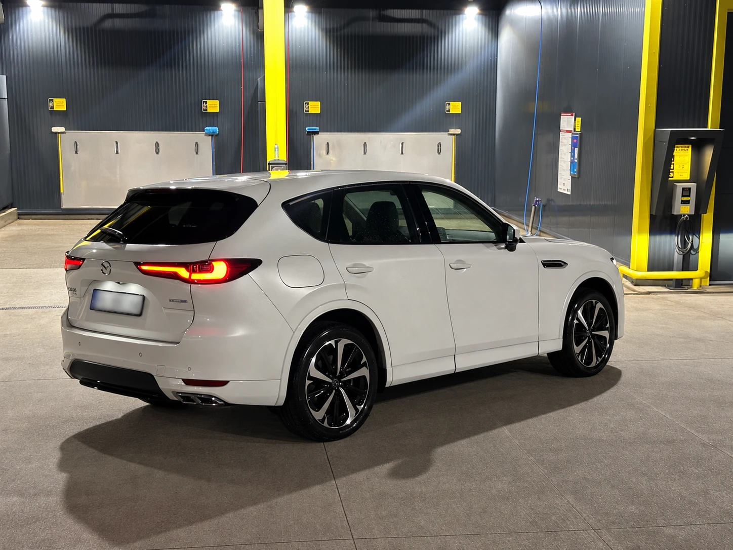 Mazda CX-60 TAKUMI PHEV 4x4 327 / �������� | Mobile.bg � ����������� 3
