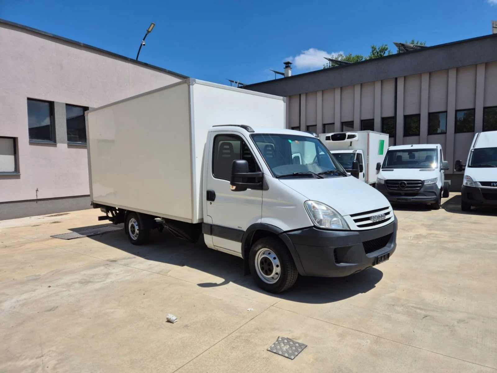 Iveco 35S18 3.0HPI швейцарски 4.20м, снимка 3 - Бусове и автобуси - 54798635