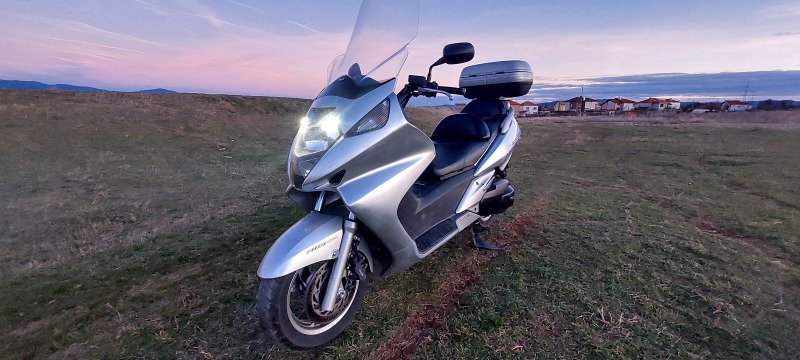 Honda Silver Wing Скутер, снимка 1 - Мотоциклети и мототехника - 46360933