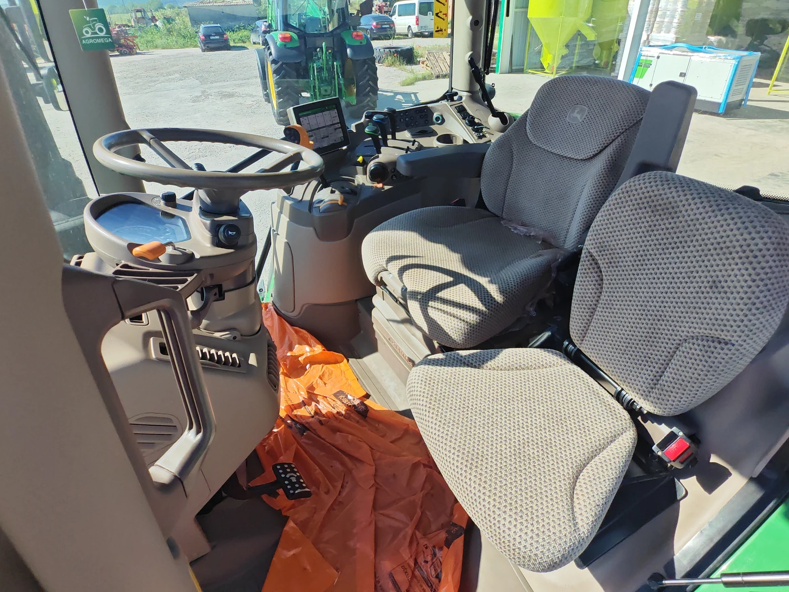 ������� John Deere 6130R ������ � ������������ ������ 20 % | Mobile.bg � ����������� 15