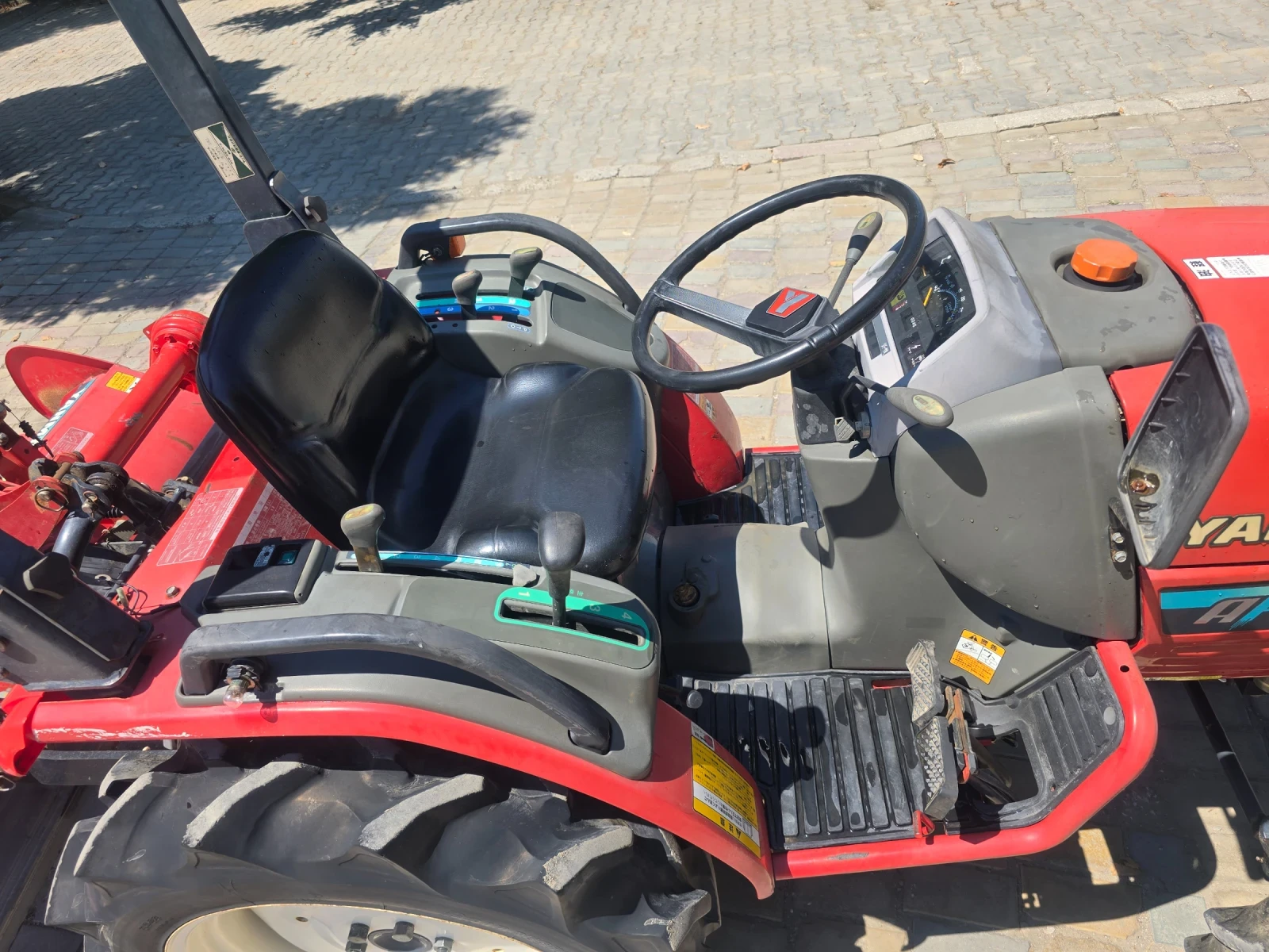 Трактор Yanmar АФ 220, снимка 3 - Селскостопанска техника - 55539687