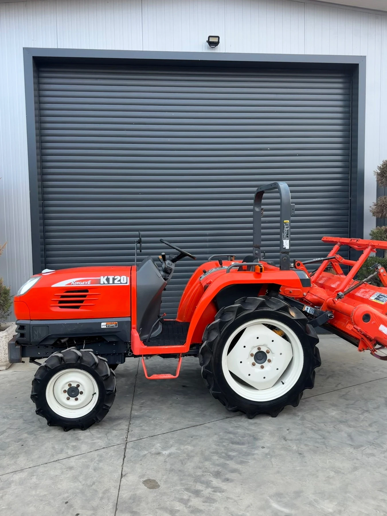 ������� Kubota KT20 20��.  | Mobile.bg � ����������� 6