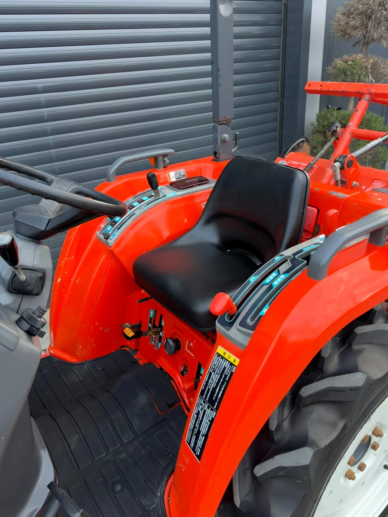 ������� Kubota KT20 20��.  | Mobile.bg � ����������� 9