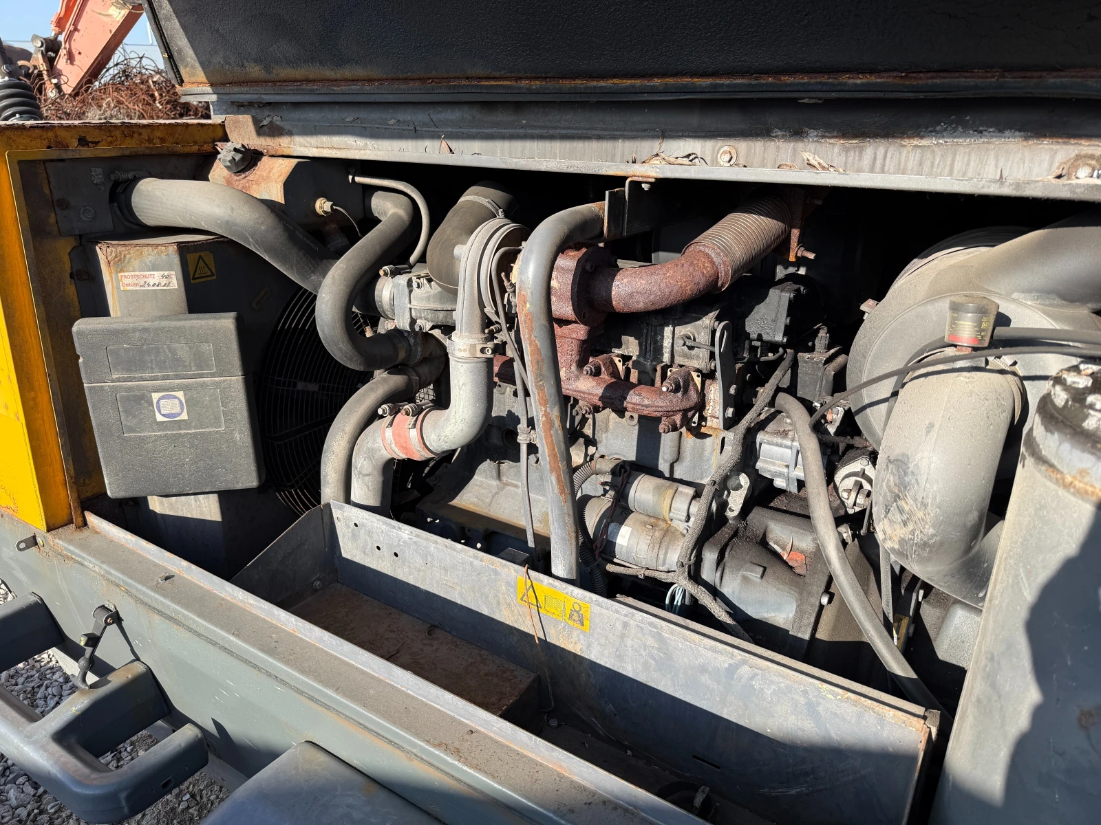 Компресори Atlas Copco XAHS 186, снимка 9 - Индустриална техника - 53837361