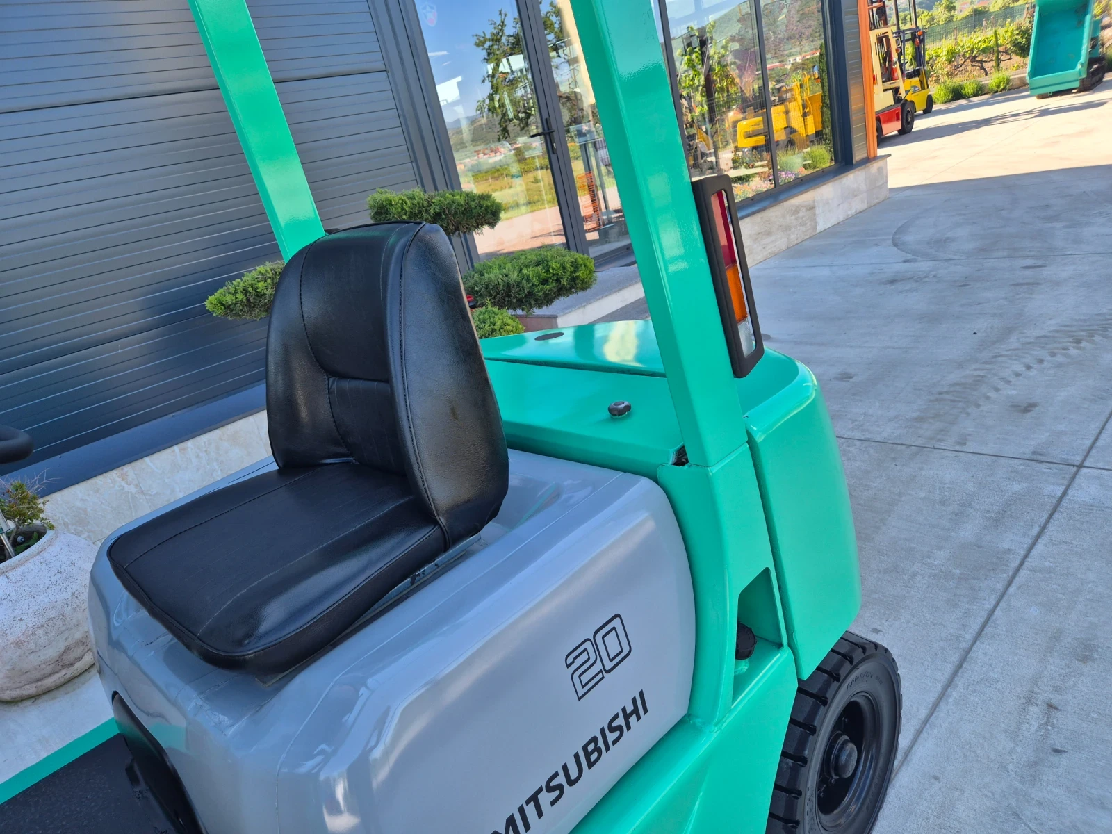  Mitsubishi   /    /   ! | Mobile.bg   9