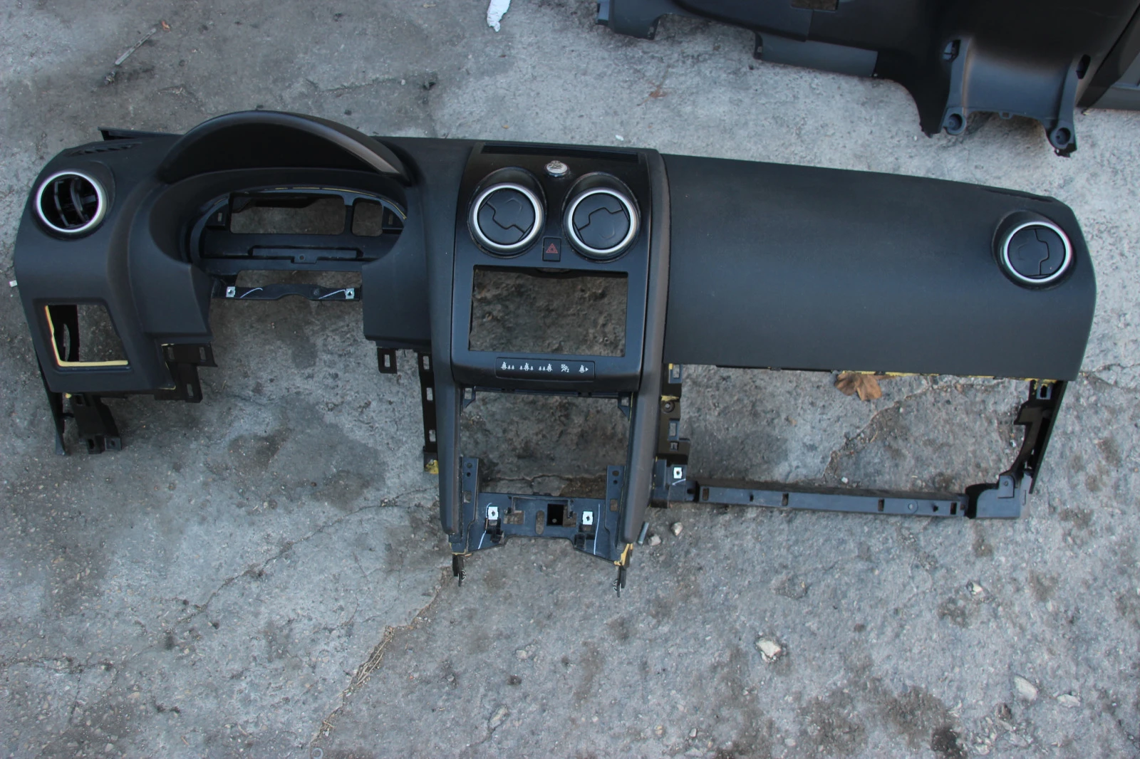      2009 .  | Mobile.bg   1