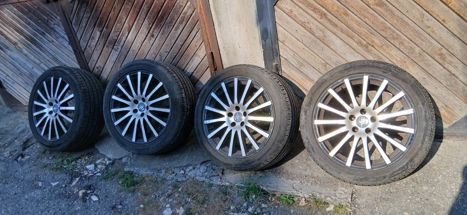 ���� � ������ 225/45R17 | Mobile.bg � ����������� 2
