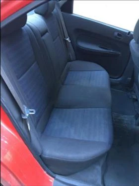 Mazda 323 1.5/16V , снимка 4