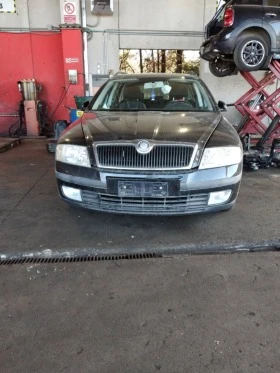 Skoda Octavia 1.9tdi/1.6б, снимка 3
